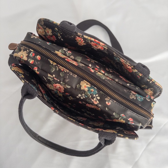 ✨FLASH SALE✨Cath Kidston Floral Crossbody Satchel Bag • Vintage Rose Print - Picture 7 of 9